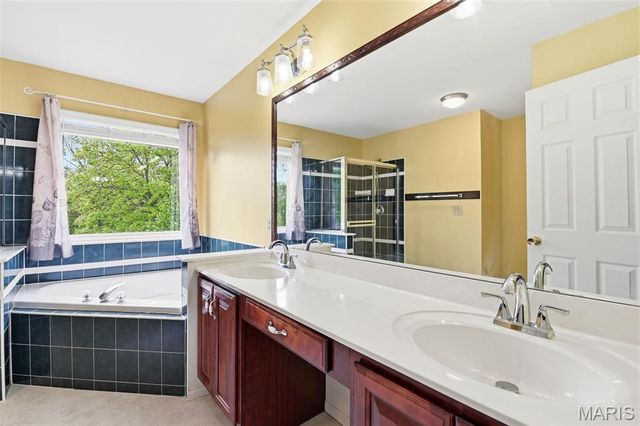 49 Autumn Crest Court, Wentzville, MO 63385