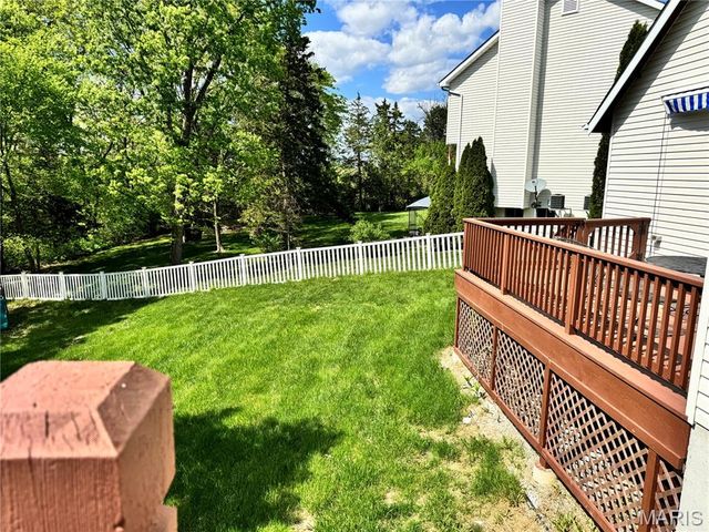 49 Autumn Crest Court, Wentzville, MO 63385