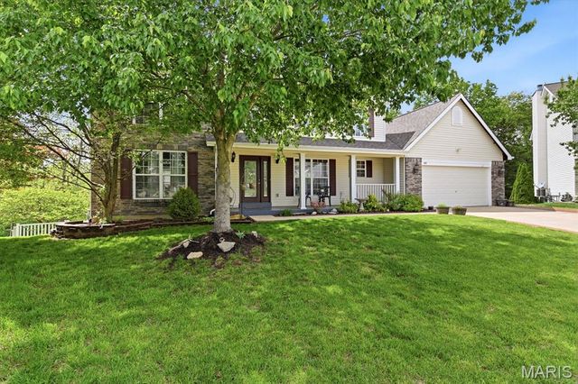 49 Autumn Crest Court, Wentzville, MO 63385