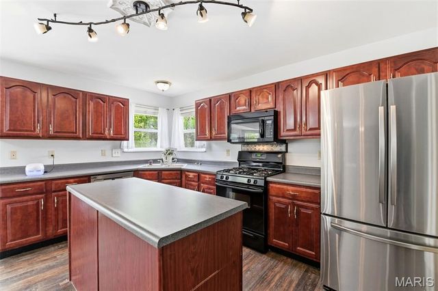 49 Autumn Crest Court, Wentzville, MO 63385