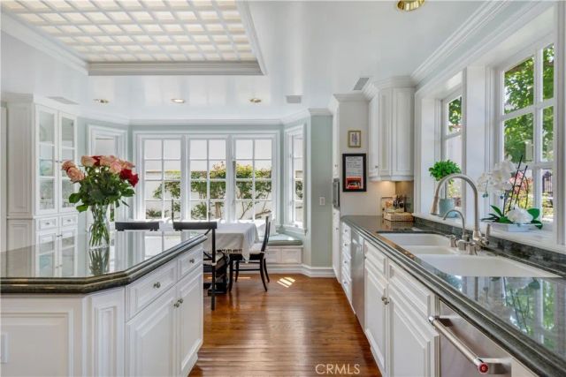 235 Via Ithaca, Newport Beach, CA 92663