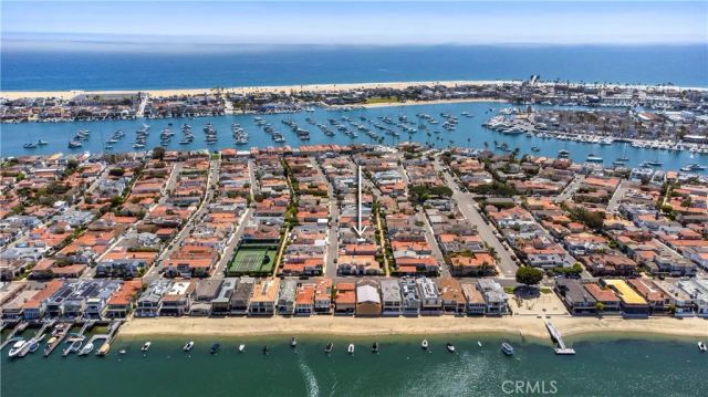 235 Via Ithaca, Newport Beach, CA 92663