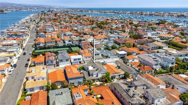 235 Via Ithaca, Newport Beach, CA 92663