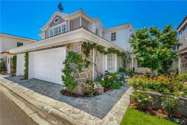 235 Via Ithaca, Newport Beach, CA 92663