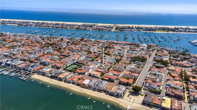 235 Via Ithaca, Newport Beach, CA 92663