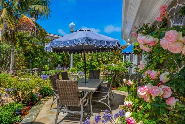 235 Via Ithaca, Newport Beach, CA 92663