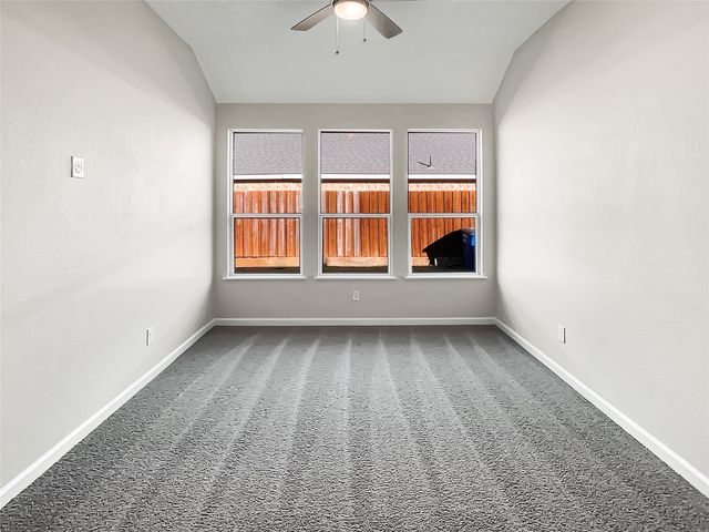 1211 Dacki Avenue, Dallas, TX 75211