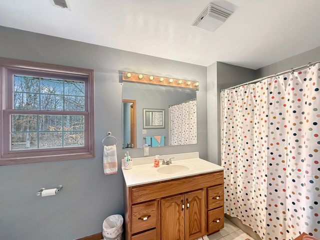 490 W 75 S, Valparaiso, IN 46385