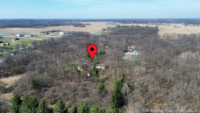 490 W 75 S, Valparaiso, IN 46385