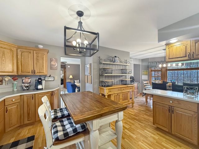 490 W 75 S, Valparaiso, IN 46385