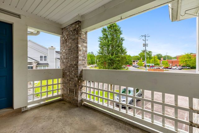 474 S Main St Unit 203, Ashland City, TN 37015