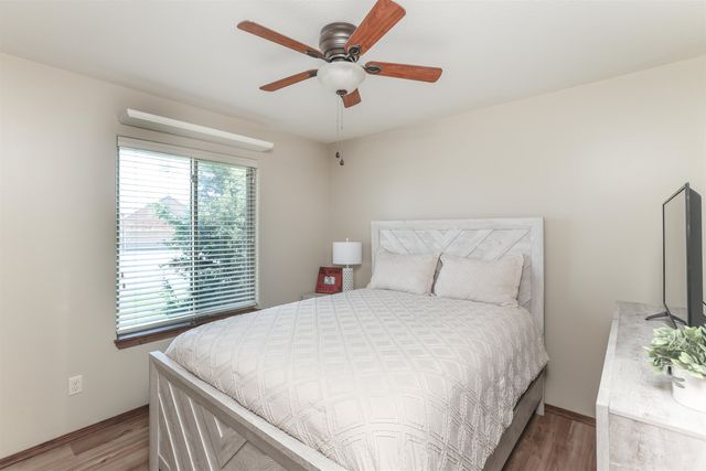 2217 S Michelle, Wichita, KS 67207