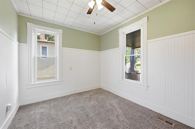 1113 9th Avenue, Leavenworth, KS 66048