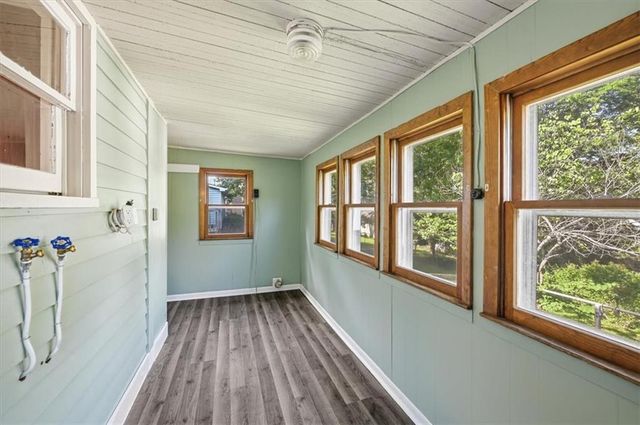 1113 9th Avenue, Leavenworth, KS 66048