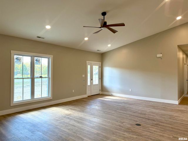 12570 Hudgens Road, Marion, IL 62959