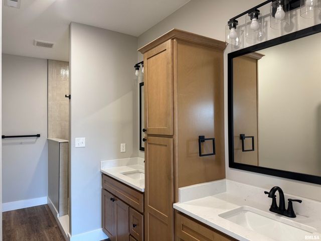 12570 Hudgens Road, Marion, IL 62959