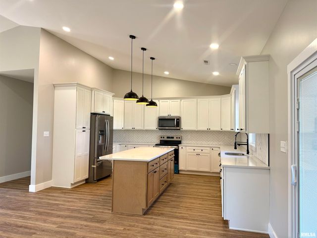 12570 Hudgens Road, Marion, IL 62959