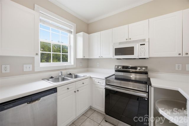 8751 Coralbell Lane, Charlotte, NC 28213