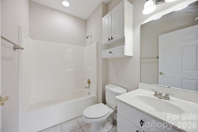 8751 Coralbell Lane, Charlotte, NC 28213