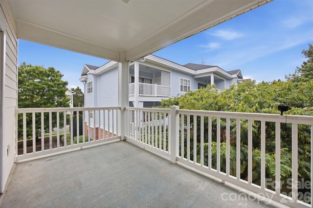 8751 Coralbell Lane, Charlotte, NC 28213
