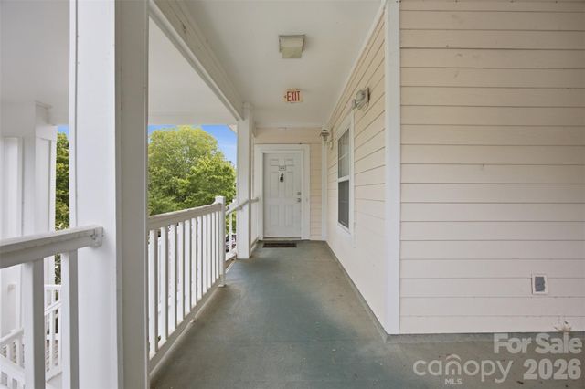 8751 Coralbell Lane, Charlotte, NC 28213