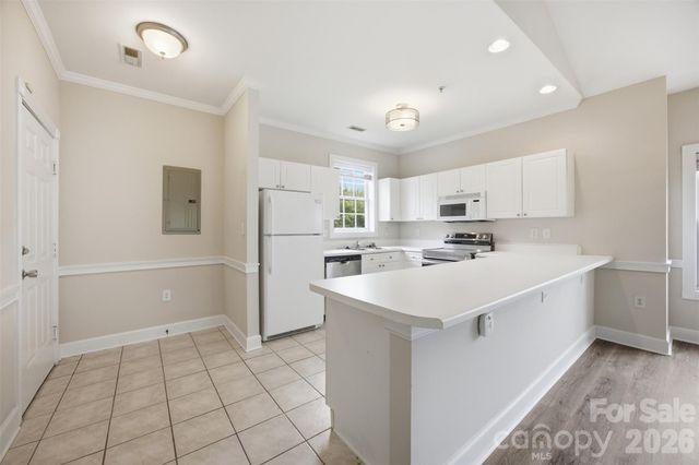 8751 Coralbell Lane, Charlotte, NC 28213