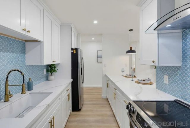4444 W Point Loma 98, San Diego, CA 92107