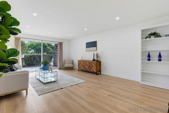 4444 W Point Loma 98, San Diego, CA 92107