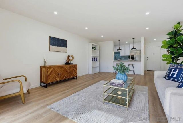 4444 W Point Loma 98, San Diego, CA 92107