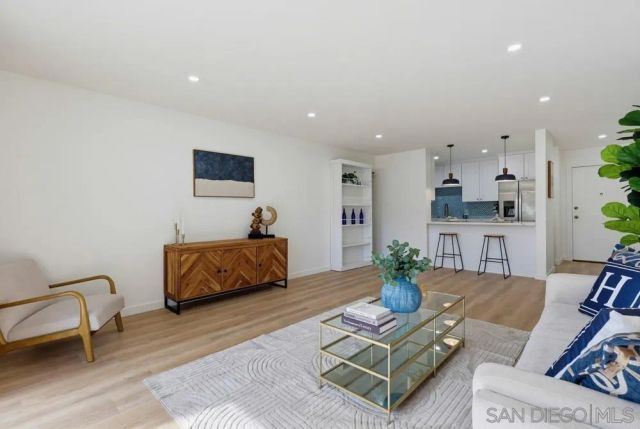 4444 W Point Loma 98, San Diego, CA 92107