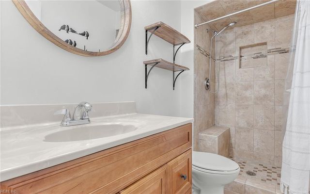 1133 Lowland Cottage LN, Virginia Beach, VA 23454