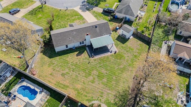 1133 Lowland Cottage LN, Virginia Beach, VA 23454