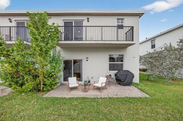 826 SE 17th Street, Homestead, FL 33034