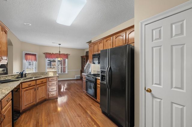 428 ESTANAULA RD, Collierville, TN 38017