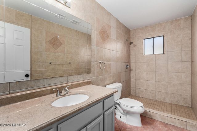 548 S Country Club Road, Tucson, AZ 85716