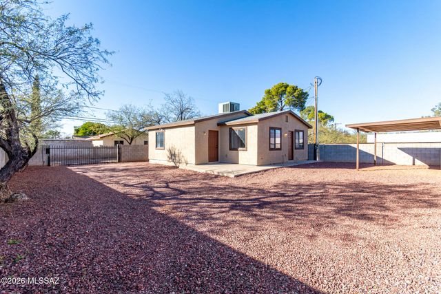 548 S Country Club Road, Tucson, AZ 85716