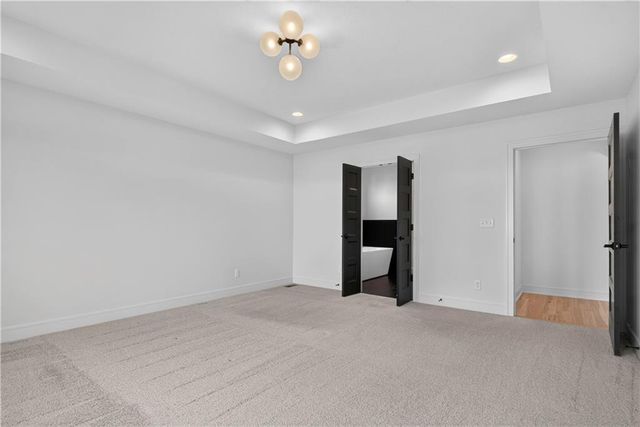 12318 W 169th Terrace, Overland Park, KS 66221