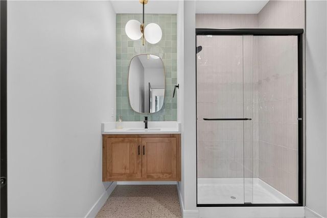 12318 W 169th Terrace, Overland Park, KS 66221