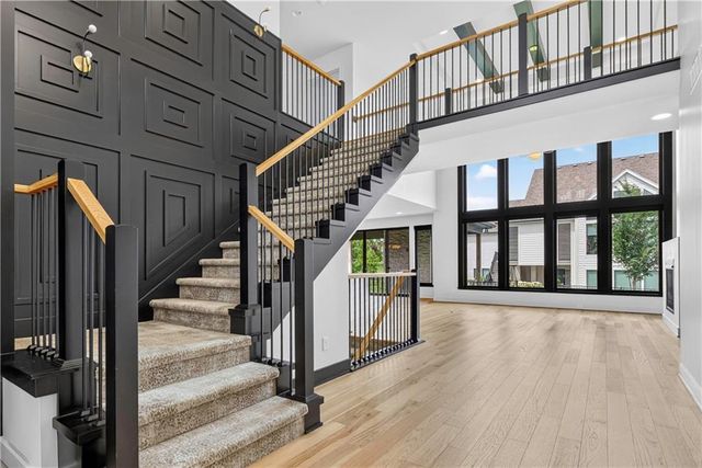 12318 W 169th Terrace, Overland Park, KS 66221