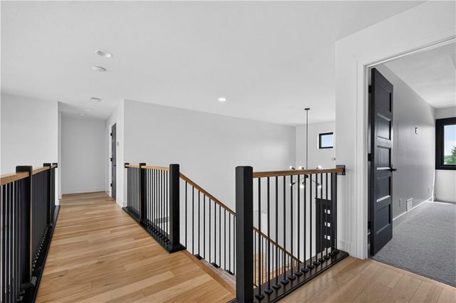 12318 W 169th Terrace, Overland Park, KS 66221