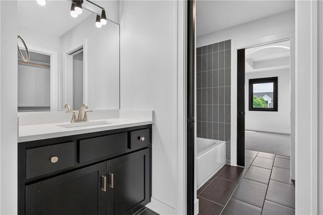 12318 W 169th Terrace, Overland Park, KS 66221
