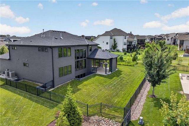 12318 W 169th Terrace, Overland Park, KS 66221