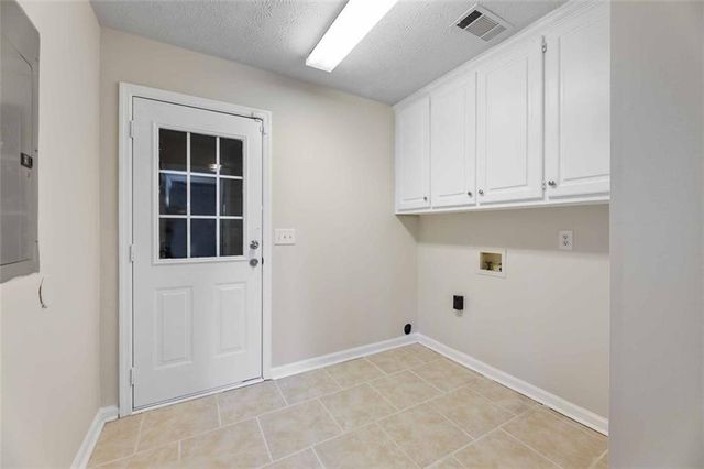 7988 WESTLAKE Drive, Midland, GA 31820