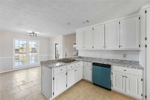 7988 WESTLAKE Drive, Midland, GA 31820