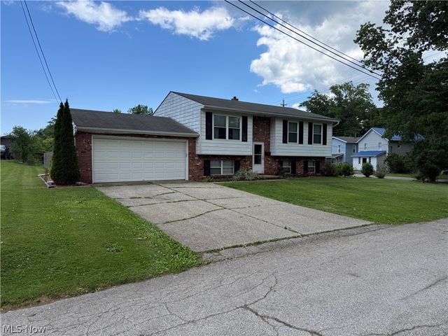 246 Depot Street, Conneaut, OH 44030