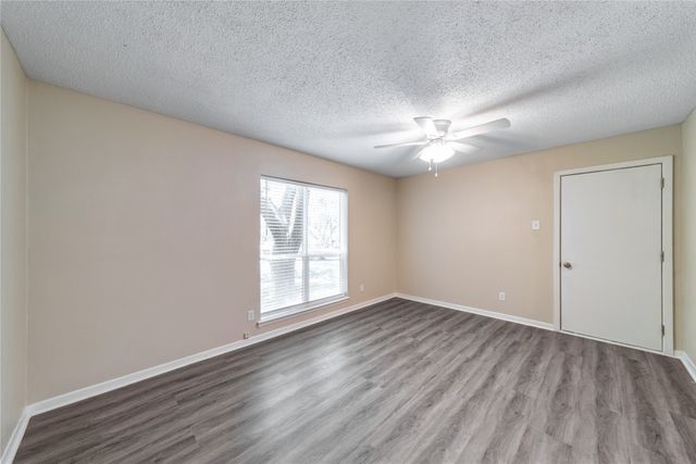 2719 Creek Wood Court, Carrollton, TX 75006