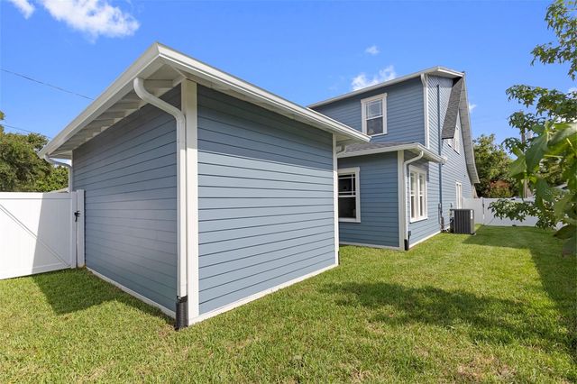 1224 E CHELSEA STREET, Tampa, FL 33603