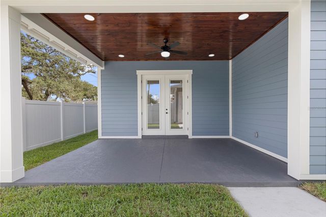 1224 E CHELSEA STREET, Tampa, FL 33603