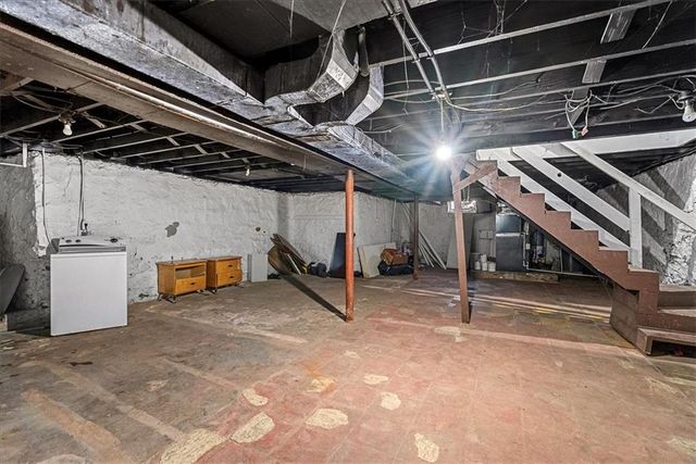 3520 Longwood Avenue, Kansas City, KS 66104