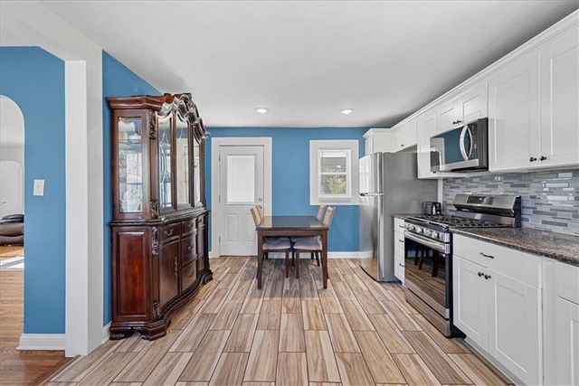 3520 Longwood Avenue, Kansas City, KS 66104